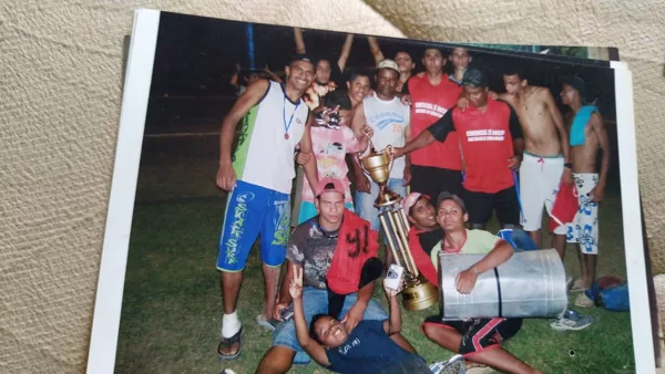 Festa de elenco raiz